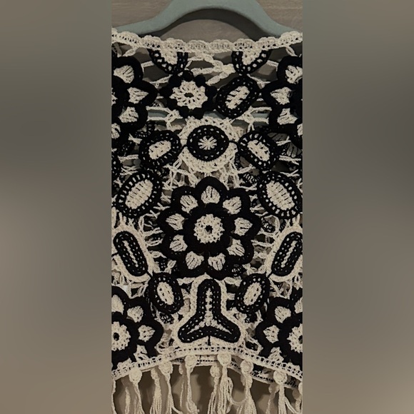 NEW Boutique Black and White Crochet Sweater / Fringe! - Picture 2 of 3